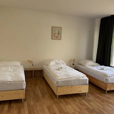 T&k - - 5 Detached House - Private Parking * Золинген
